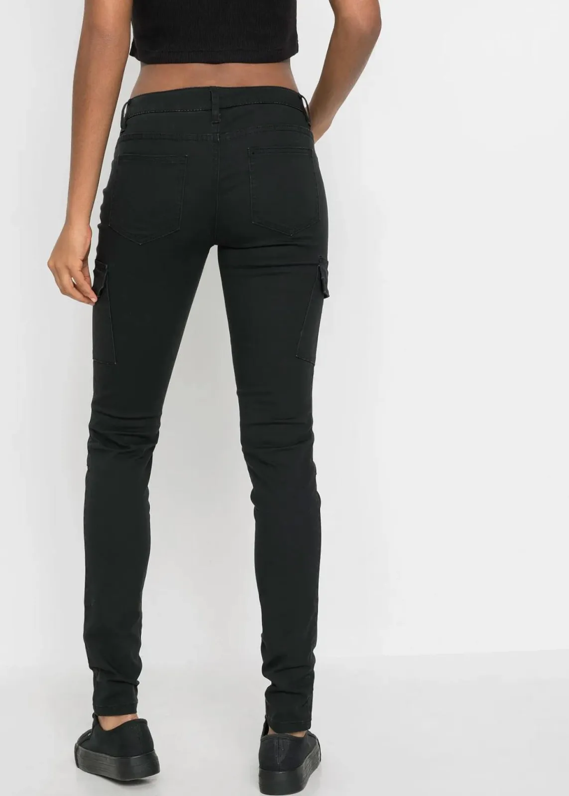 bonprix Hosen^Cargohose aus elastischem Baumwoll-Mix schwarz