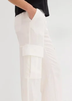 bonprix Hosen^Cargohose aus fließendem Lyocell-Mix wollweiß