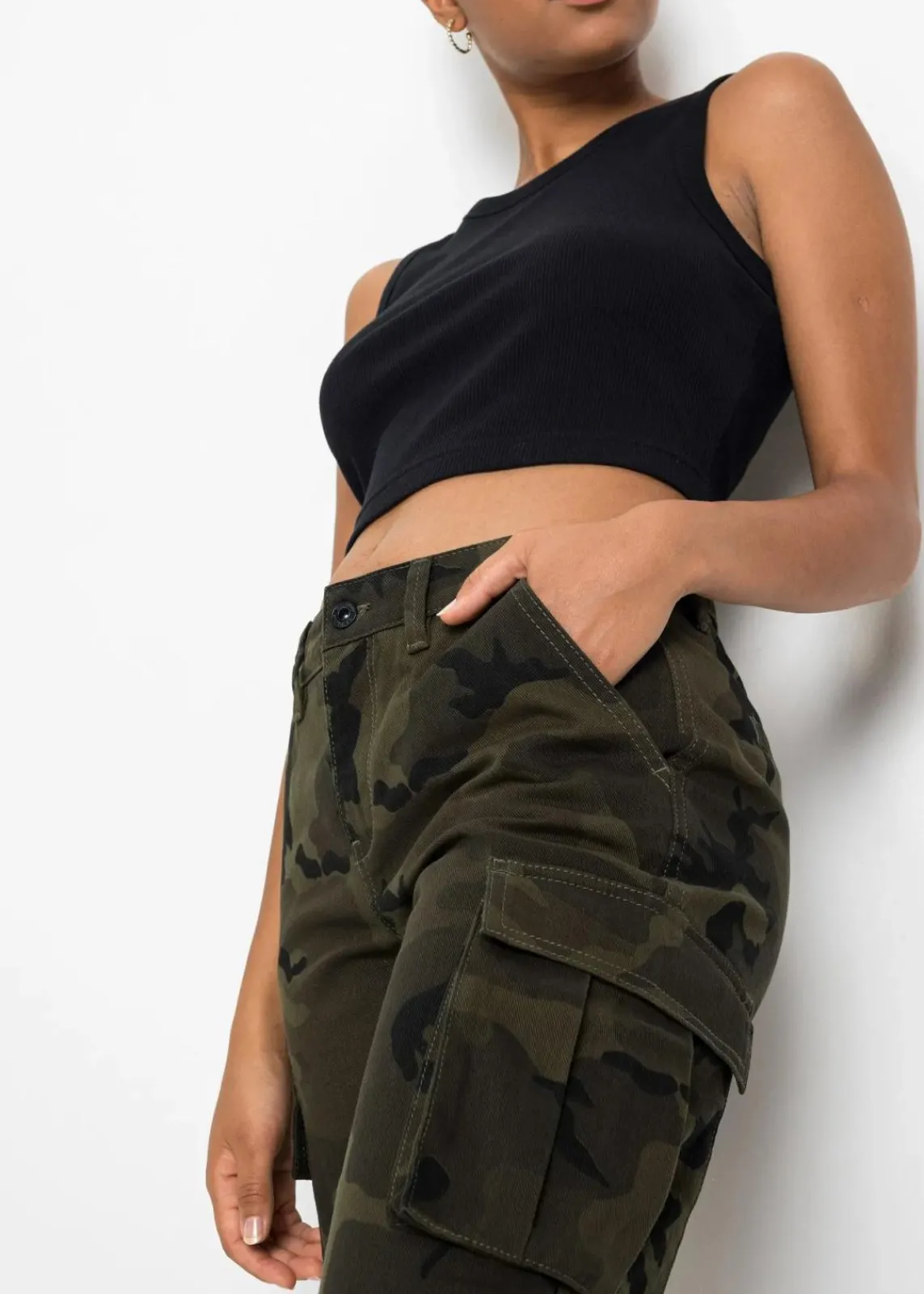 bonprix Bekleidung·Kleider|Hosen^Cargohose aus reiner Baumwolle dunkeloliv bedruckt