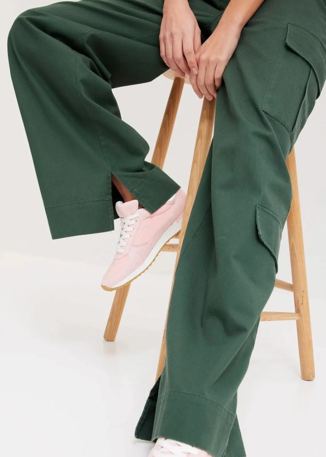 bonprix Bekleidung·Kleider|Hosen^Cargohose aus reiner Baumwolle schattengrün