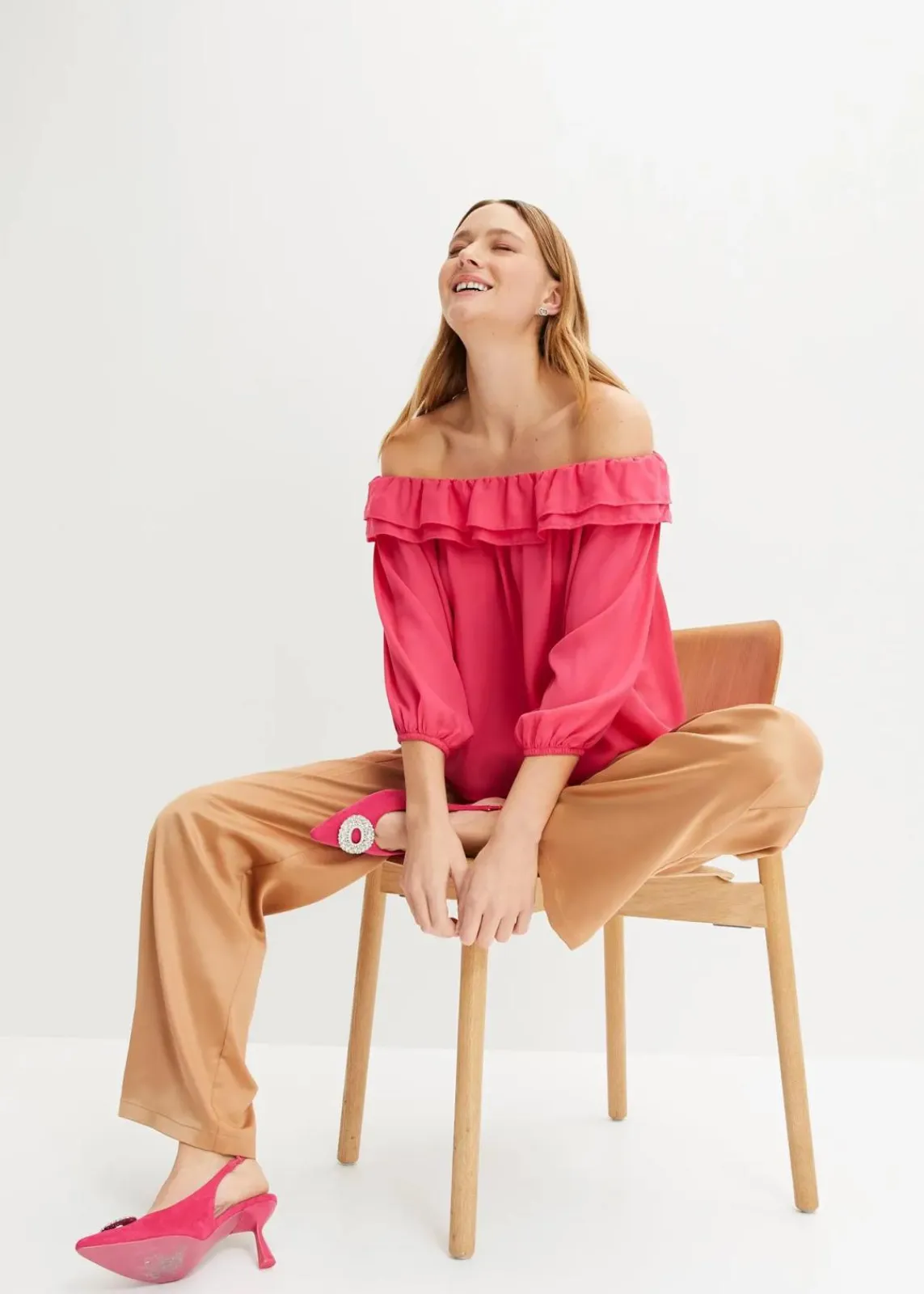 bonprix Bekleidung·Jacken & Mäntel|Blusen & Tuniken^Carmenbluse aus recyceltem Polyester dunkelpink