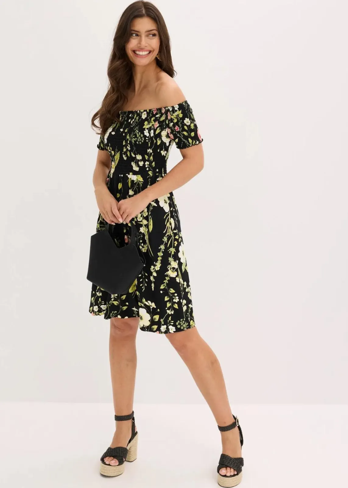 bonprix Bekleidung·Pullover & Strickjacken|Kleider^Carmen-Kleid aus softem Viskose-Mix schwarz floral