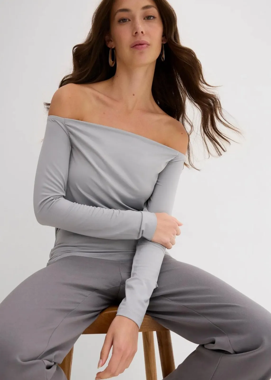 bonprix Shirts & Tops|Nachhaltigere Materialien^Carmenshirt aus leichtem Jersey schattengrau
