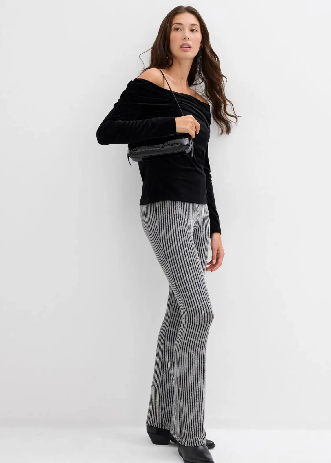 bonprix Shirts & Tops^Carmenshirt aus softem Samt schwarz