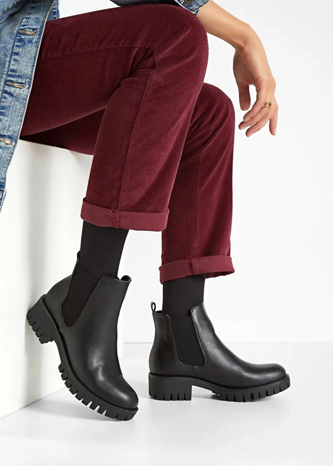 bonprix Stiefeletten|Boots^Chelsea Boot schwarz