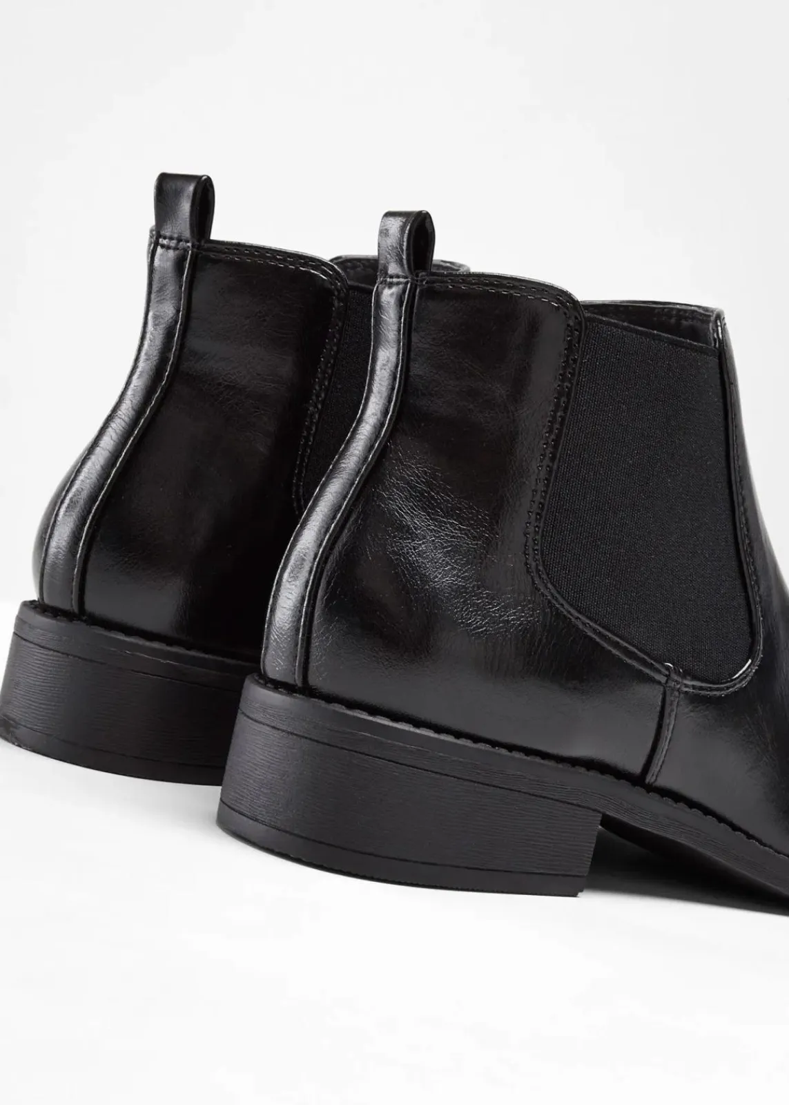bonprix Stiefeletten|Boots^Chelsea-Boots schwarz