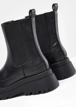 bonprix Komfortschuhe|Stiefeletten^Chelsea-Boots schwarz