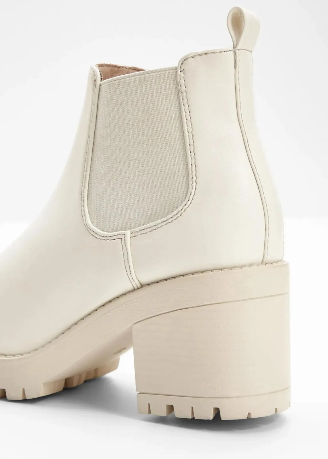 bonprix Schuhe & Accessoires In Spezialgrößen·Schuhe In Übergröße|Schuhe & Accessoires In Spezialgrößen·Elastischer Schaft^Chelsea-Boots mit Blockabsatz beige