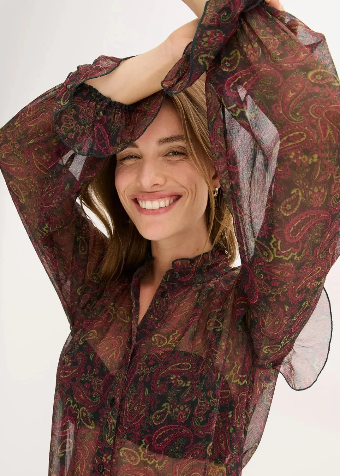 bonprix Bekleidung·Jacken & Mäntel|Blusen & Tuniken^Chiffonbluse schwarz/dunkeloliv/rhododendronrot/weinrot paisley