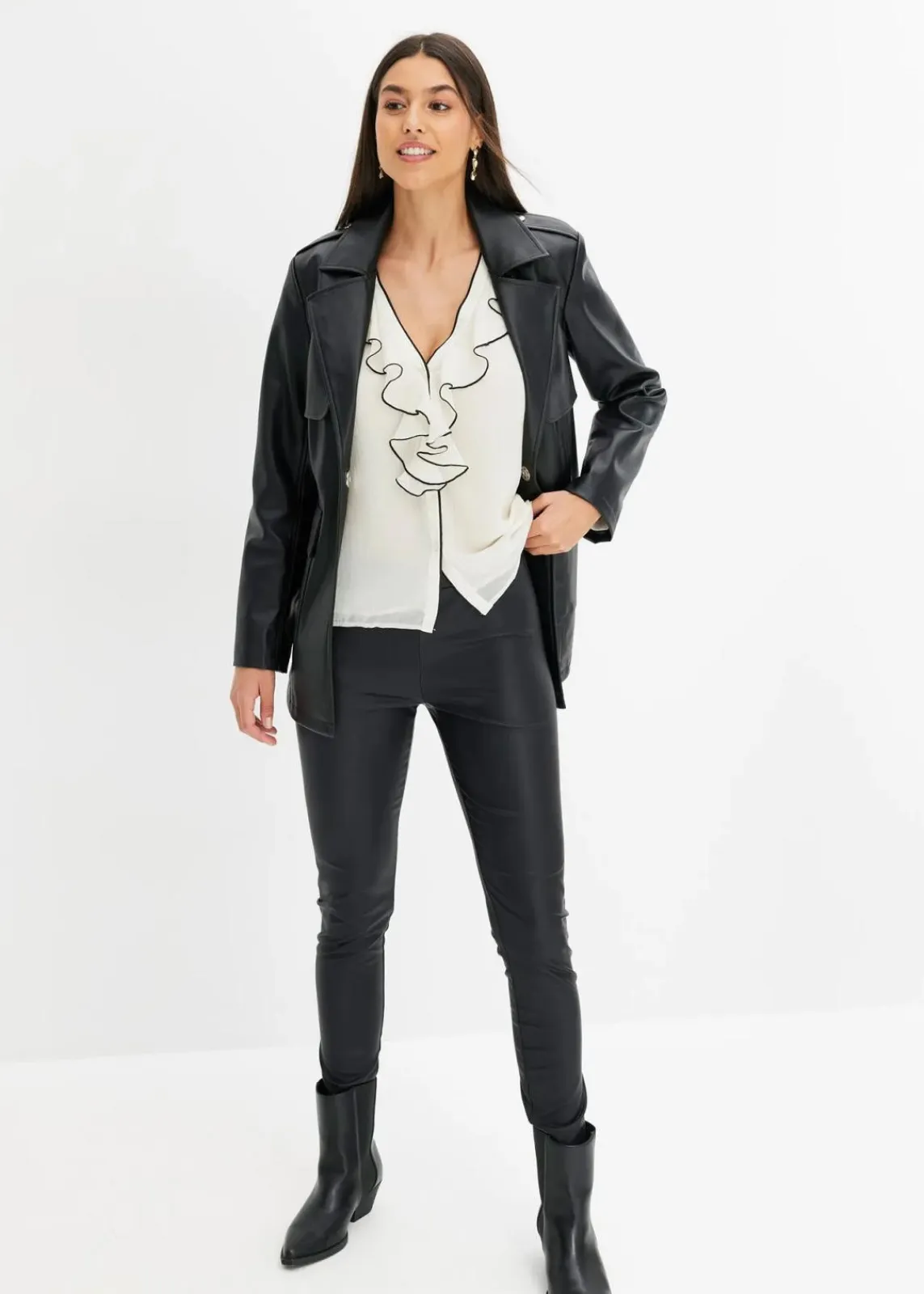 bonprix Bekleidung·Jacken & Mäntel|Blusen & Tuniken^Chiffonbluse wollweiß