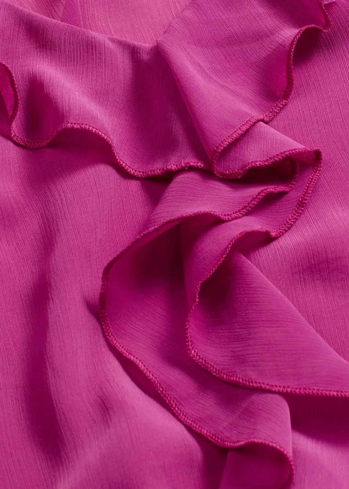 bonprix Bekleidung·Jacken & Mäntel|Nachhaltigere Materialien^Chiffonbluse dunkelfuchsia