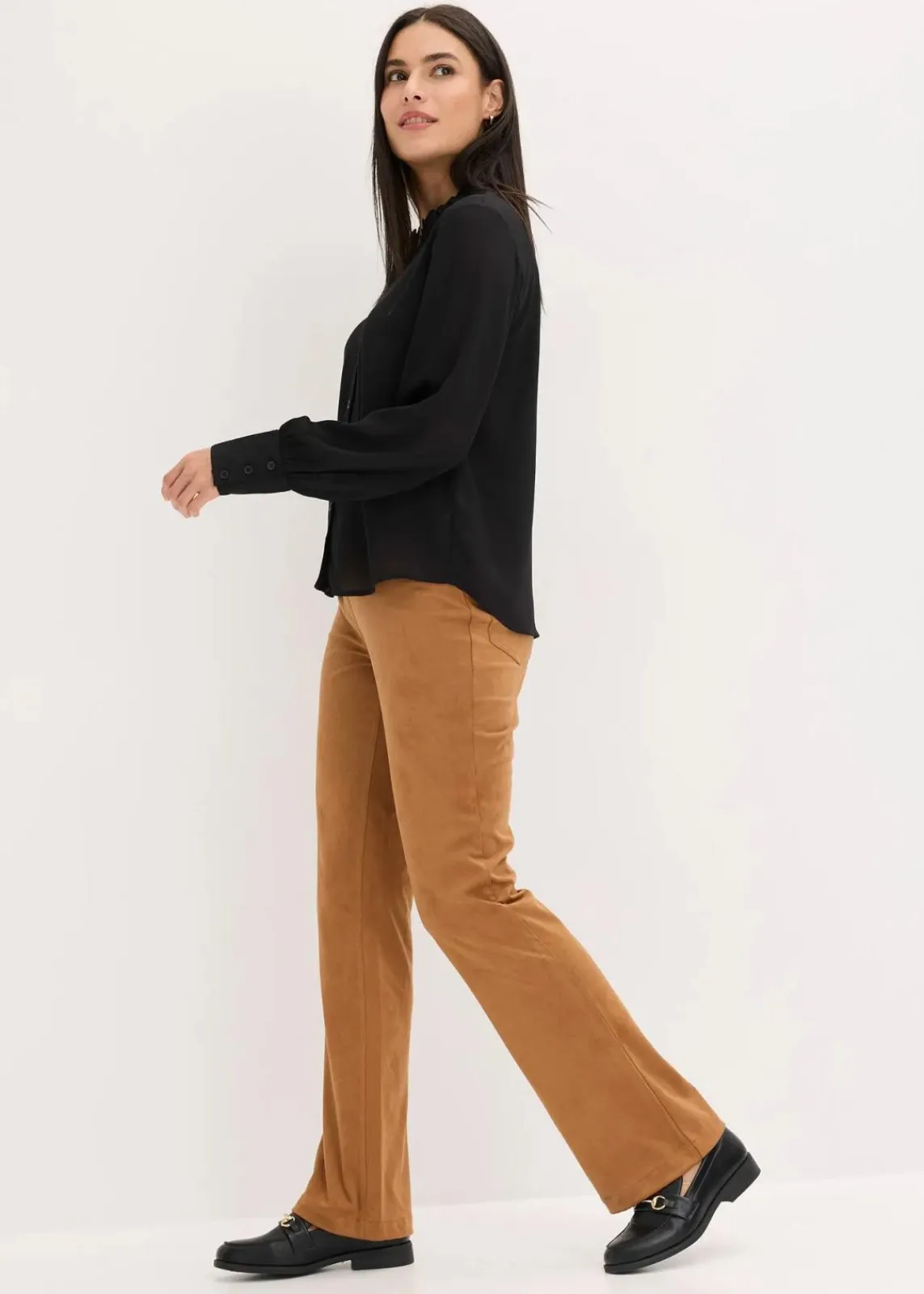 bonprix Bekleidung·Jacken & Mäntel|Blusen & Tuniken^Chiffonbluse mit Rüschen schwarz