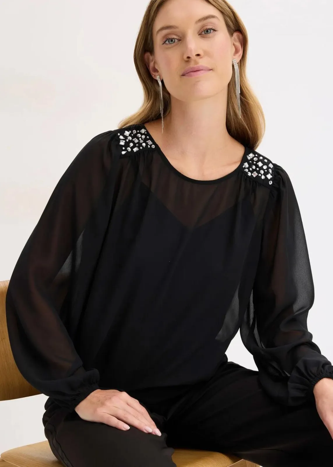 bonprix Bekleidung·Jacken & Mäntel|Festliche Mode^Chiffonbluse mit Strasssteinverzierung schwarz