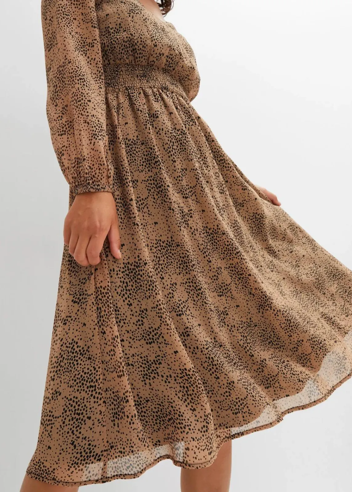 bonprix Bekleidung·Pullover & Strickjacken|Kleider^Chiffonkleid camel/schwarz leo bedruckt