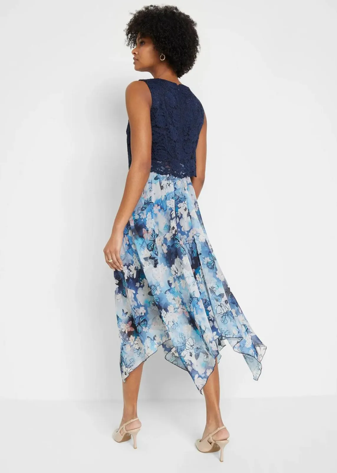 bonprix Festliche Mode|Kleider^Chiffonkleid mit feiner Spitze dunkelblau geblümt