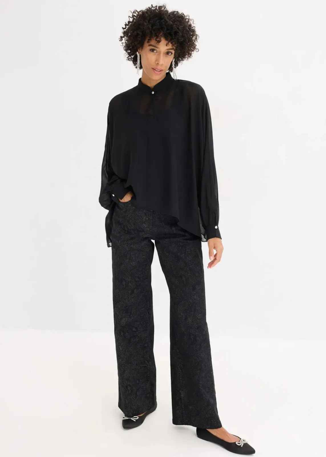 bonprix Bekleidung·Jacken & Mäntel|Blusen & Tuniken^Chiffontunika schwarz