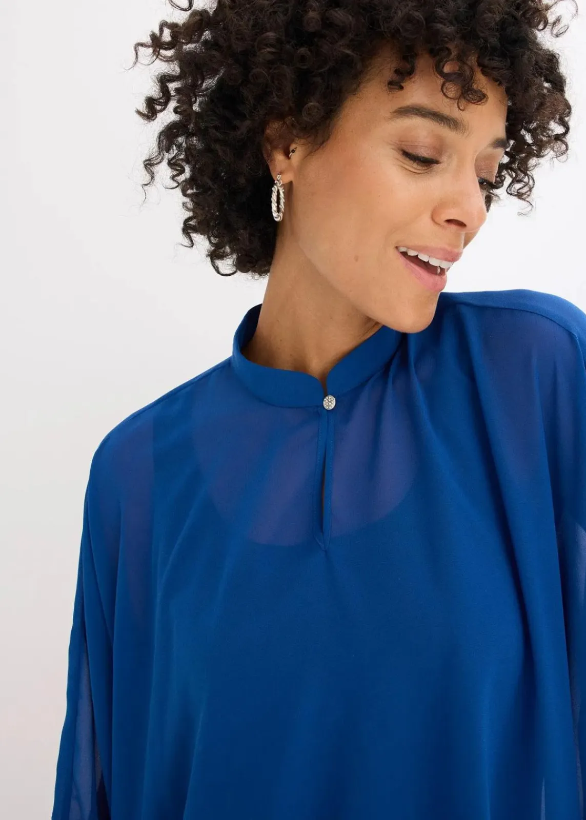 bonprix Blusen & Tuniken|Bekleidung·Jacken & Mäntel^Chiffontunika enzianblau