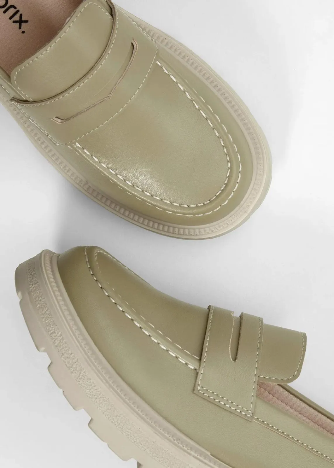 bonprix Sommerschuhe|Loafer^Chunky Loafer mit leichter Sohle rauchkhaki