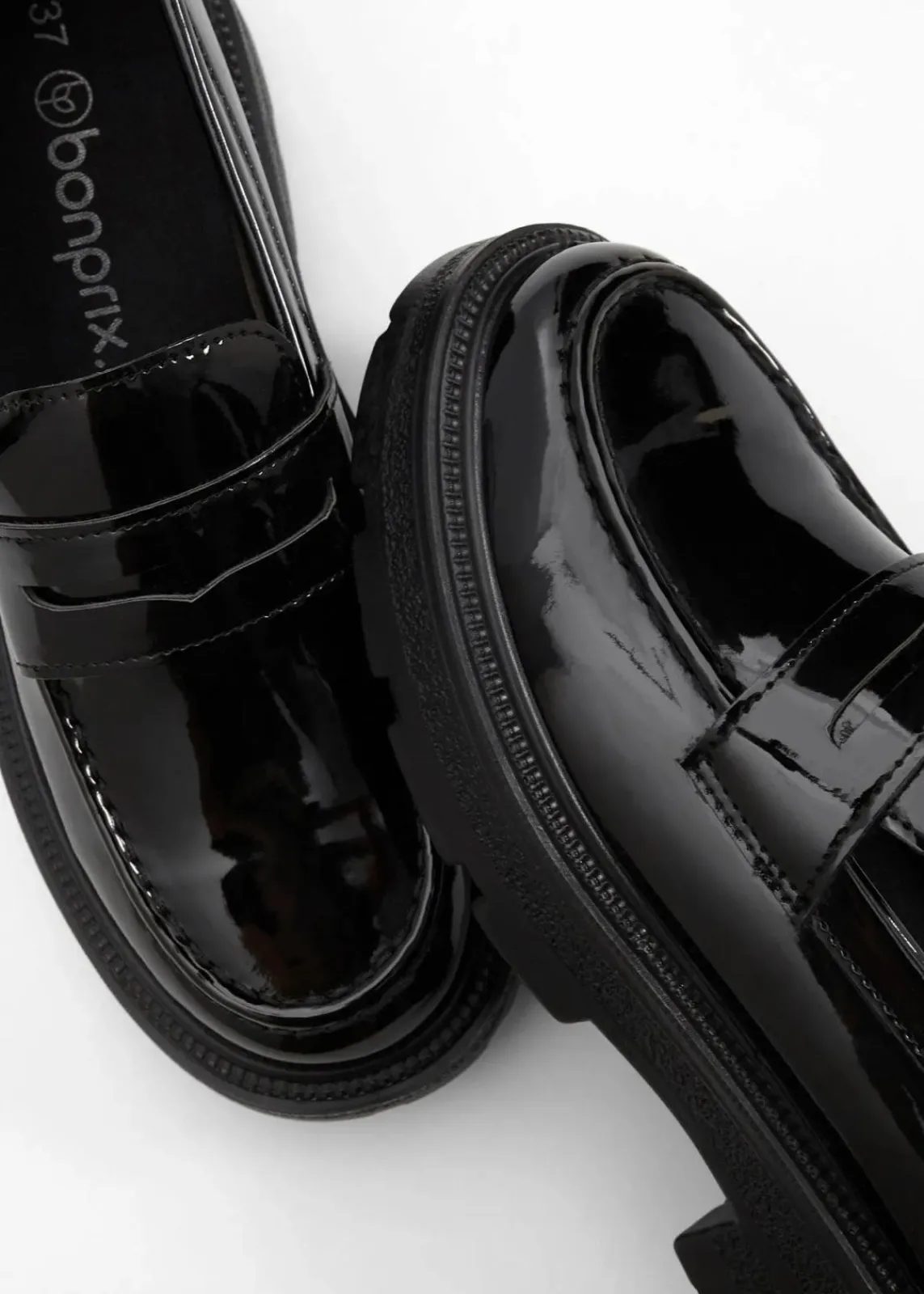bonprix Sommerschuhe|Loafer^Chunky Loafer mit leichter Sohle schwarz lack