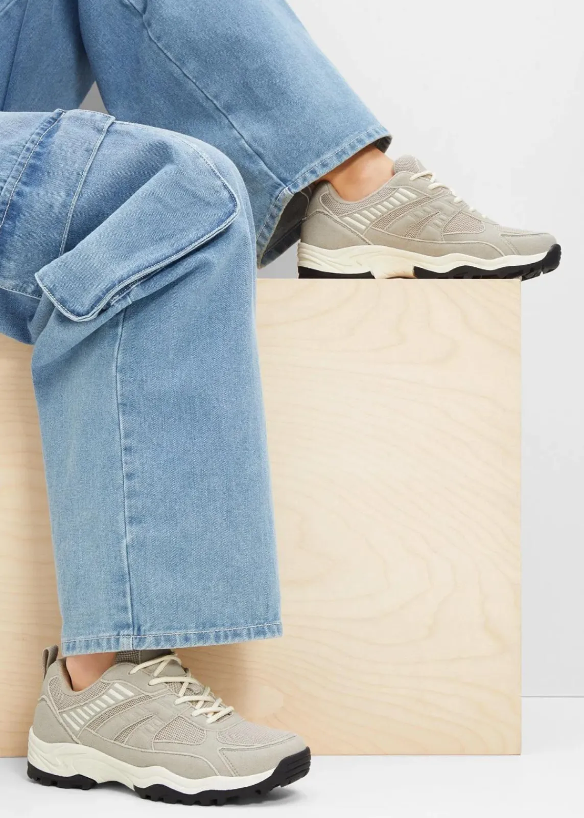 bonprix Sport- & Trekkingschuhe|Sneaker^Chunky Sneaker mit Mesh-Einsatz grau