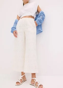 bonprix Hosen^Culotte aus Lochstickerei wollweiß