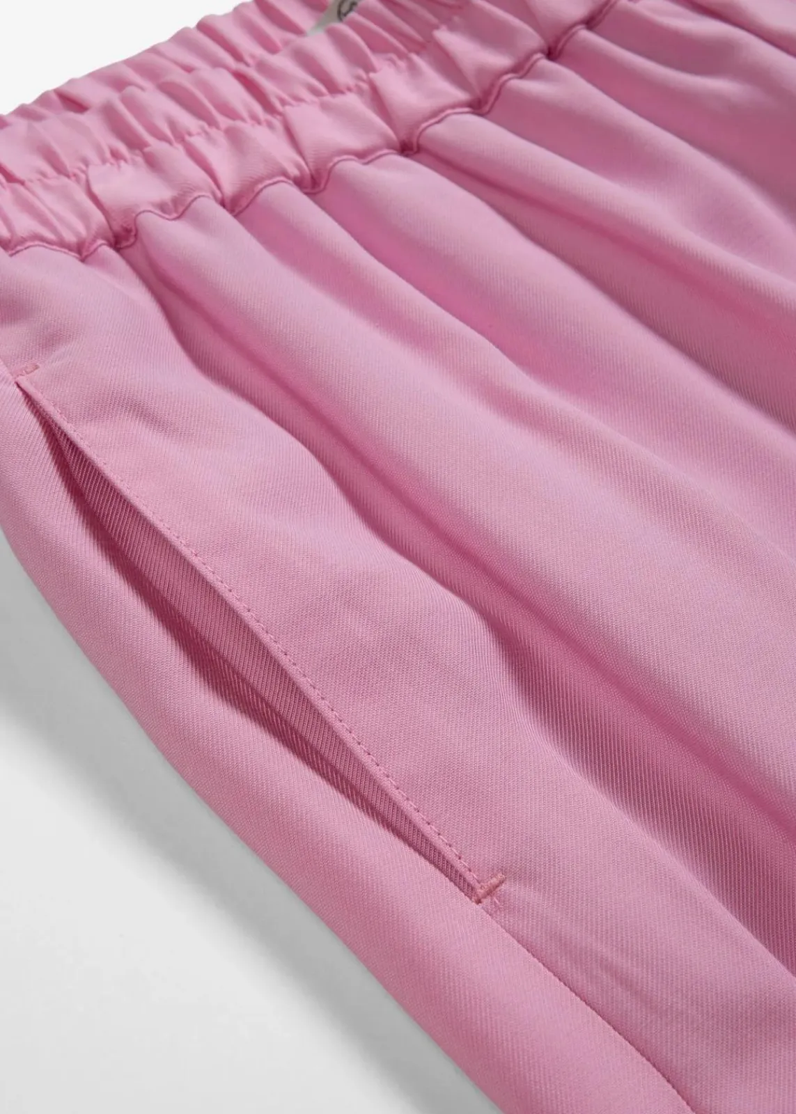 bonprix Bekleidung·Kleider|Hosen^Culotte aus softem Viskose-Mix rosa