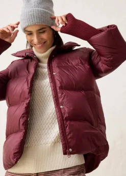 bonprix Jacken & Mäntel|Premium^Daunenjacke mit recycelten Daunen​ und Strickärmeln dunkelbeere