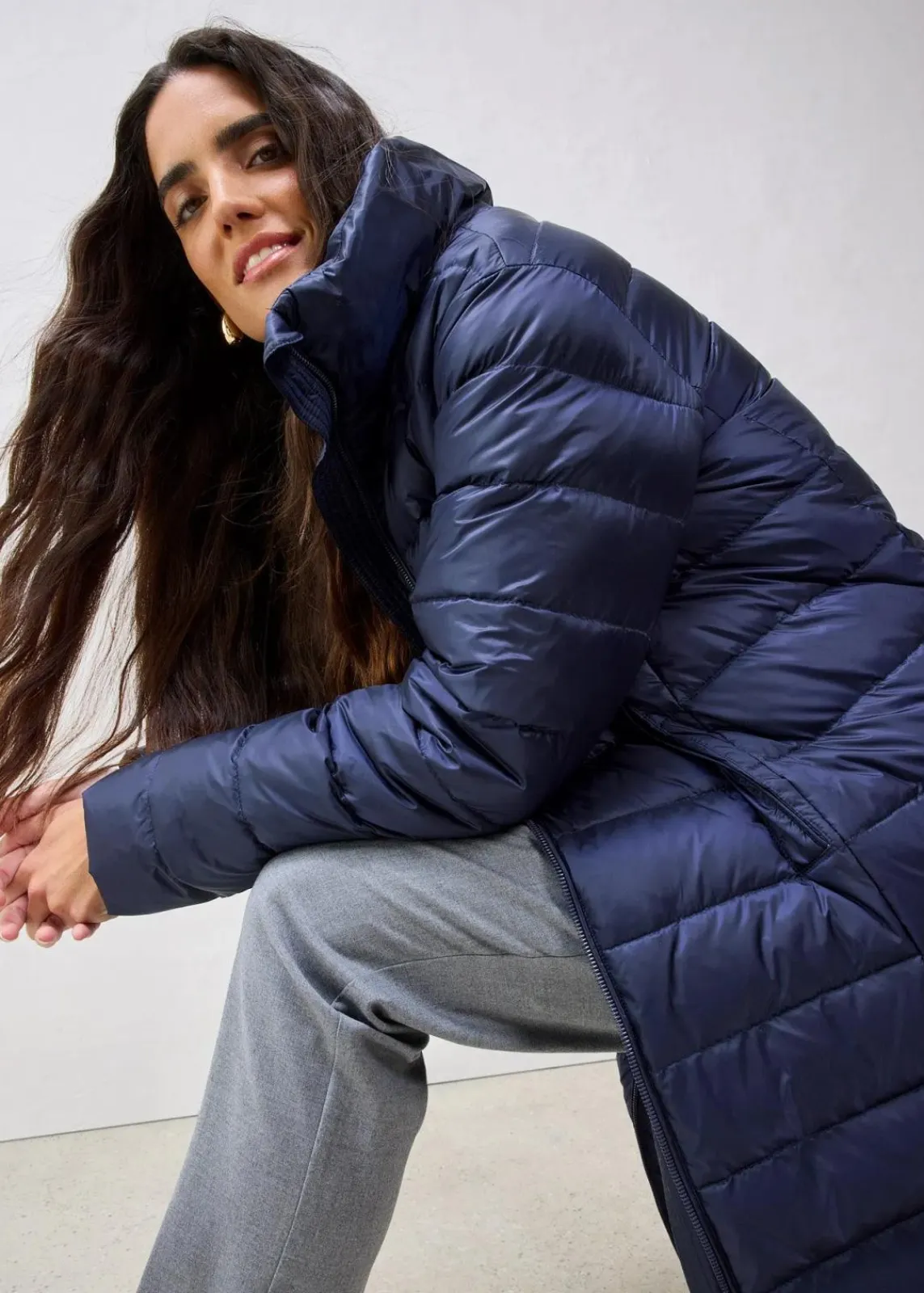 bonprix Bekleidung·Hosen|Premium^Daunenmantel mit recycelten Daunen dunkelblau
