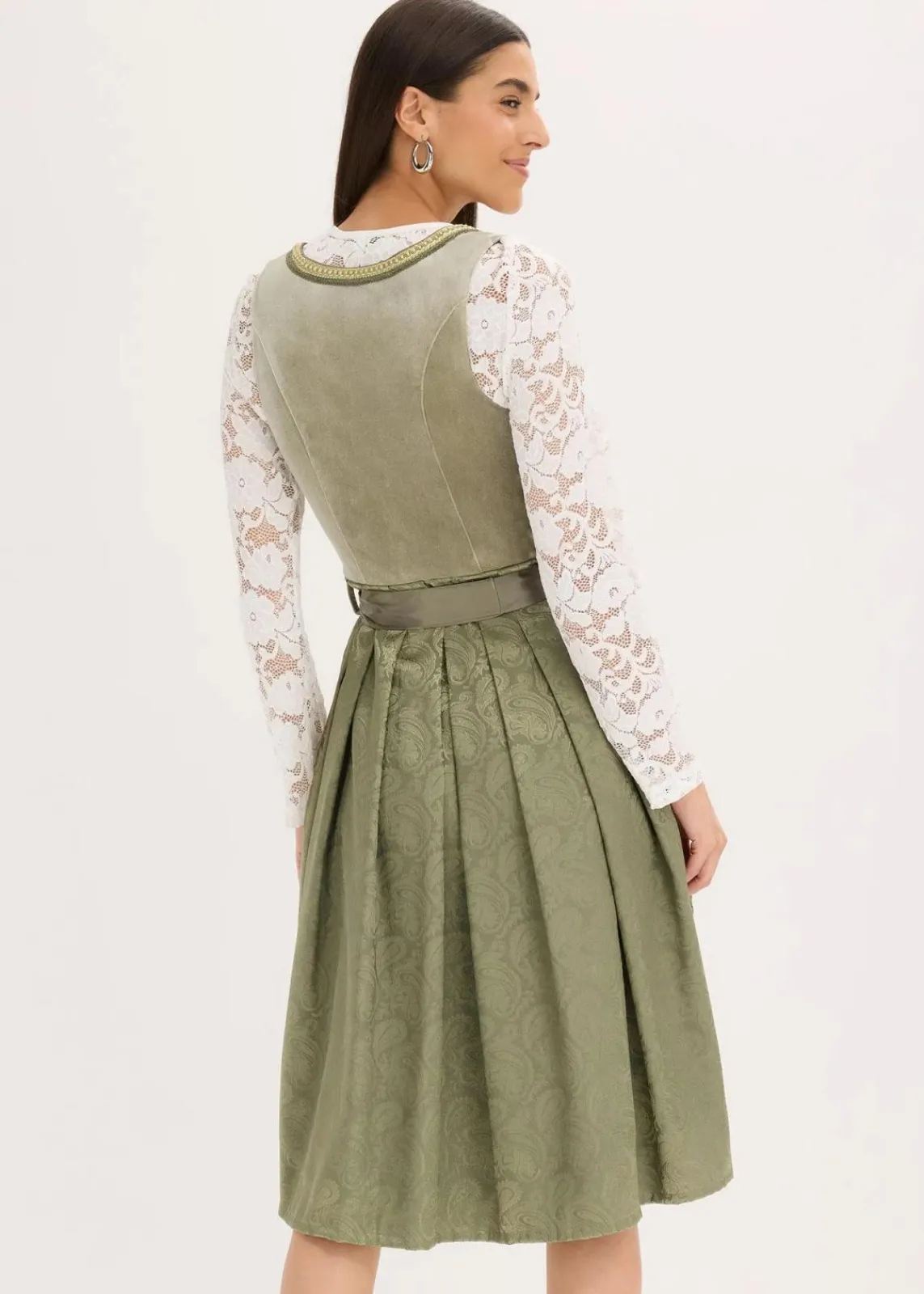 bonprix Bekleidung·Pullover & Strickjacken|Kleider^Dirndl mit Pailletten Schürze (2-tlg.Set) moosgrün/champagner
