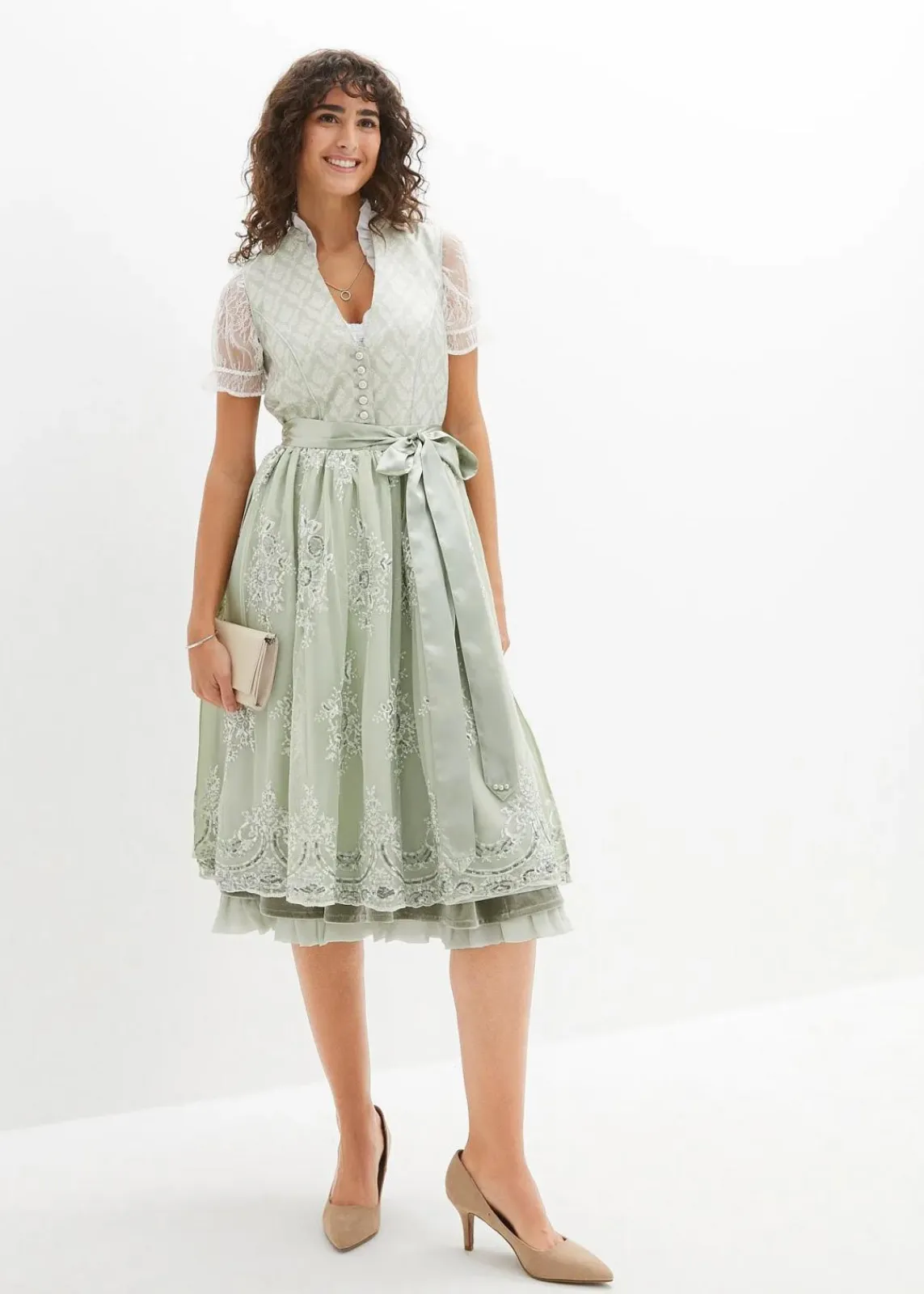 bonprix Bekleidung·Jacken & Mäntel|Blusen & Tuniken^Dirndlbluse mit Spitzenärmeln weiß