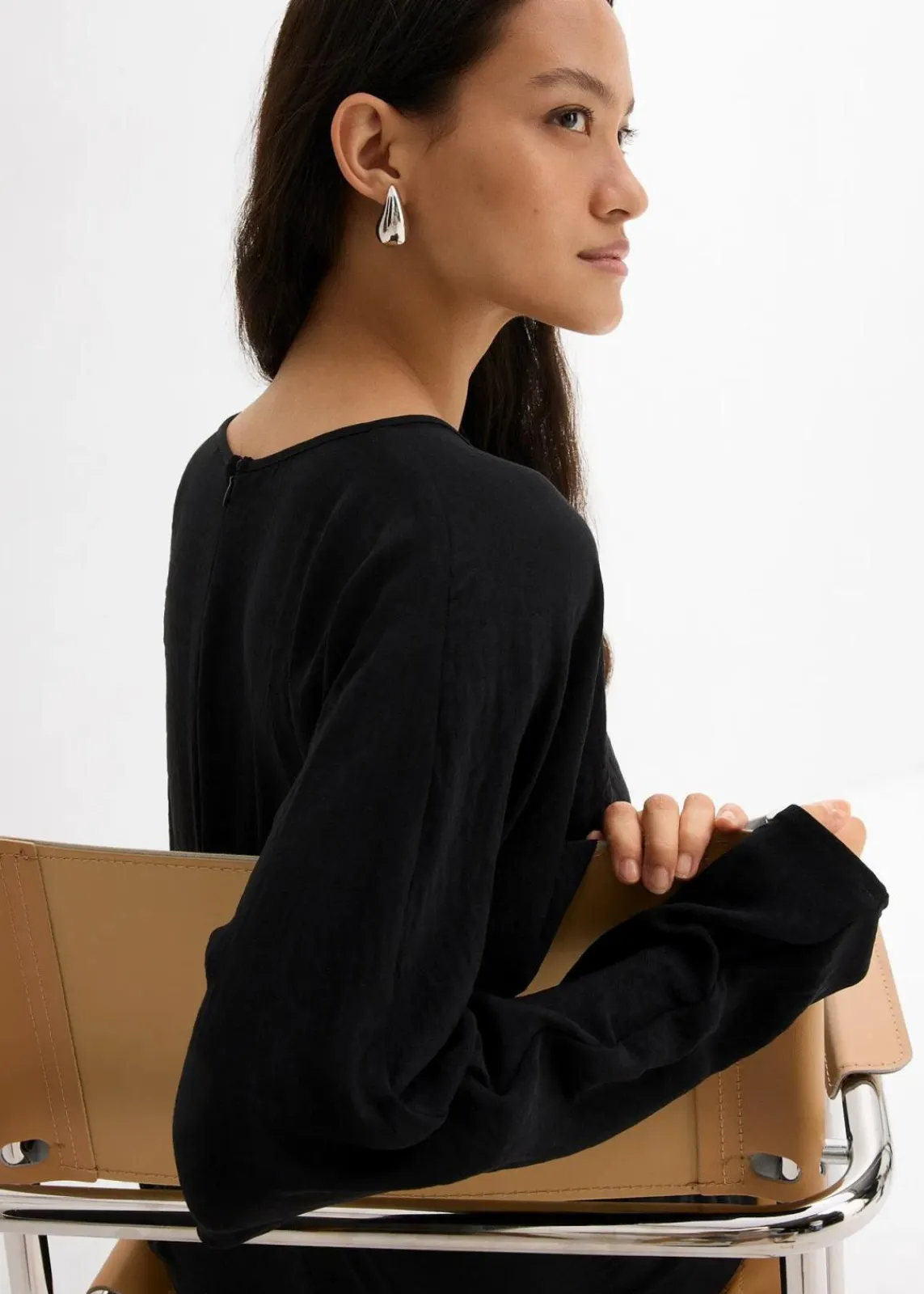 bonprix Kleider|Bekleidung·Pullover & Strickjacken^Drapiertes Midikleid schwarz
