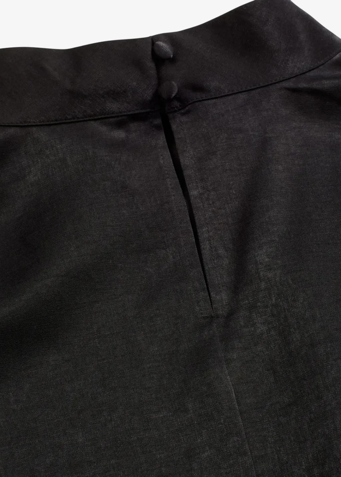 bonprix Bekleidung·Jacken & Mäntel|Blusen & Tuniken^Elegante Kurzarmbluse aus glänzenden Satin schwarz