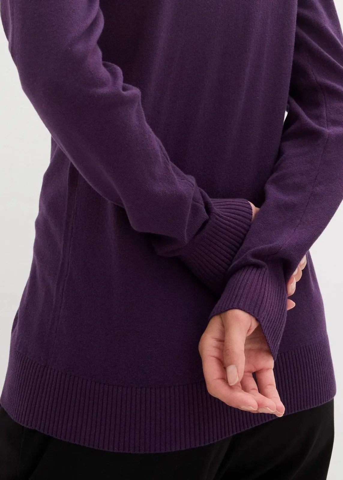 bonprix Bekleidung·Umstandsmode|Strickmode^Enge Feinstrickjacke dunkellila