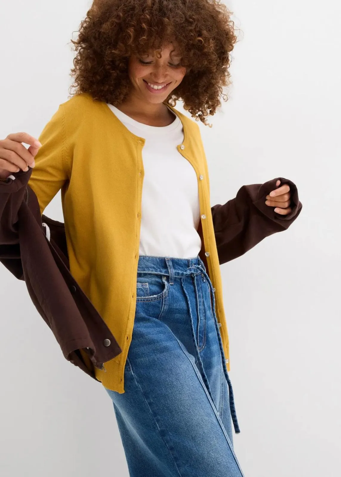 bonprix Bekleidung·Umstandsmode|Strickmode^Enge Feinstrickjacke senfgelb