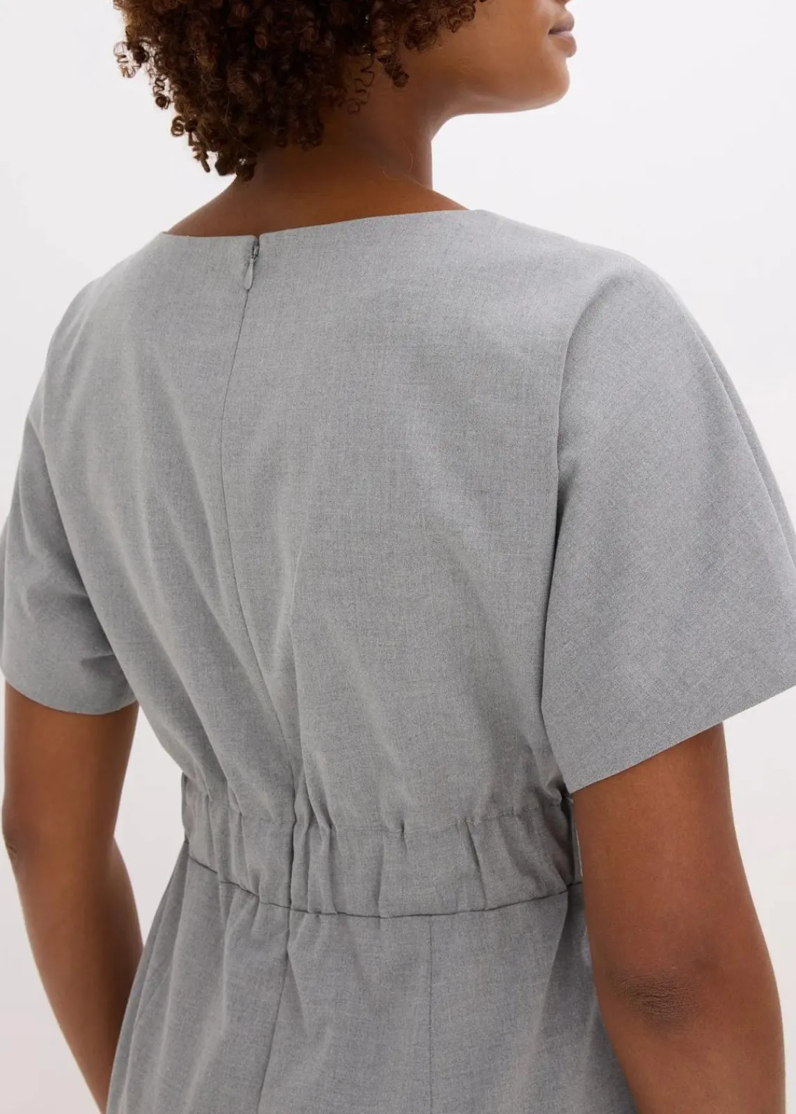 bonprix Kleider|Bekleidung·Pullover & Strickjacken^Etuikleid mit Flügelärmeln grau meliert