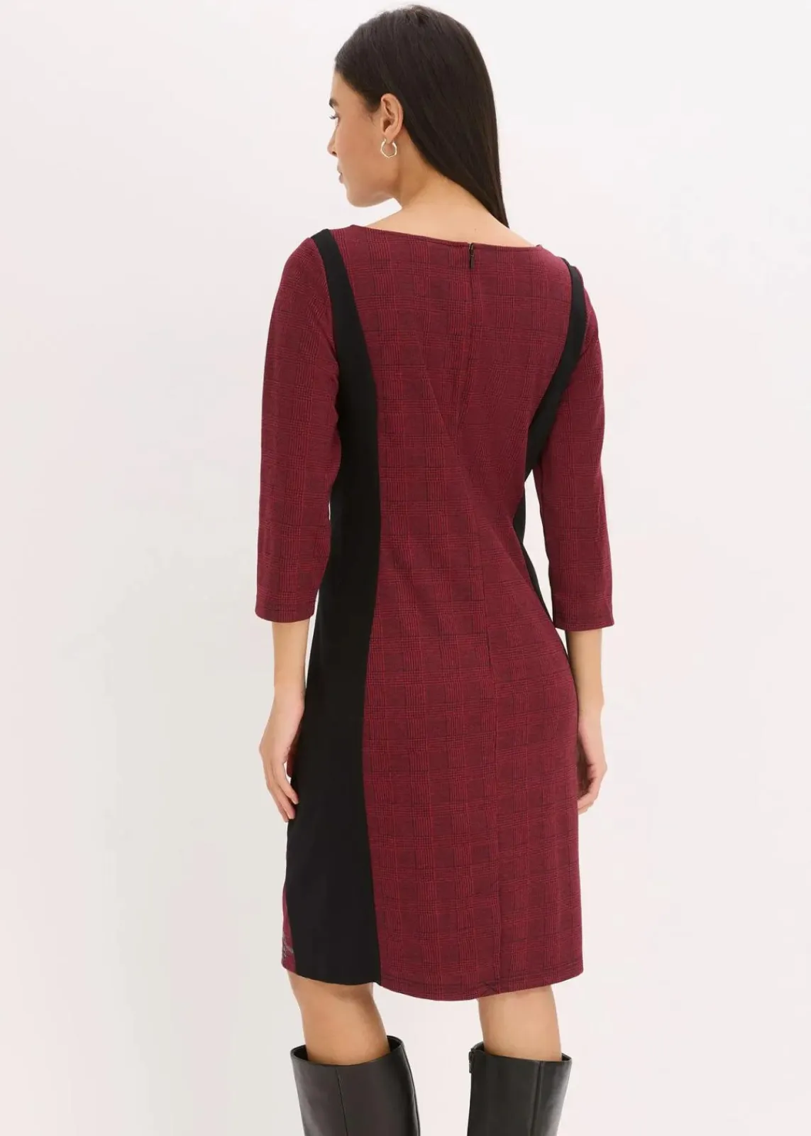 bonprix Kleider|Bekleidung·Pullover & Strickjacken^Etuikleid mit Paillettenstickerei dunkelrot/schwarz kariert