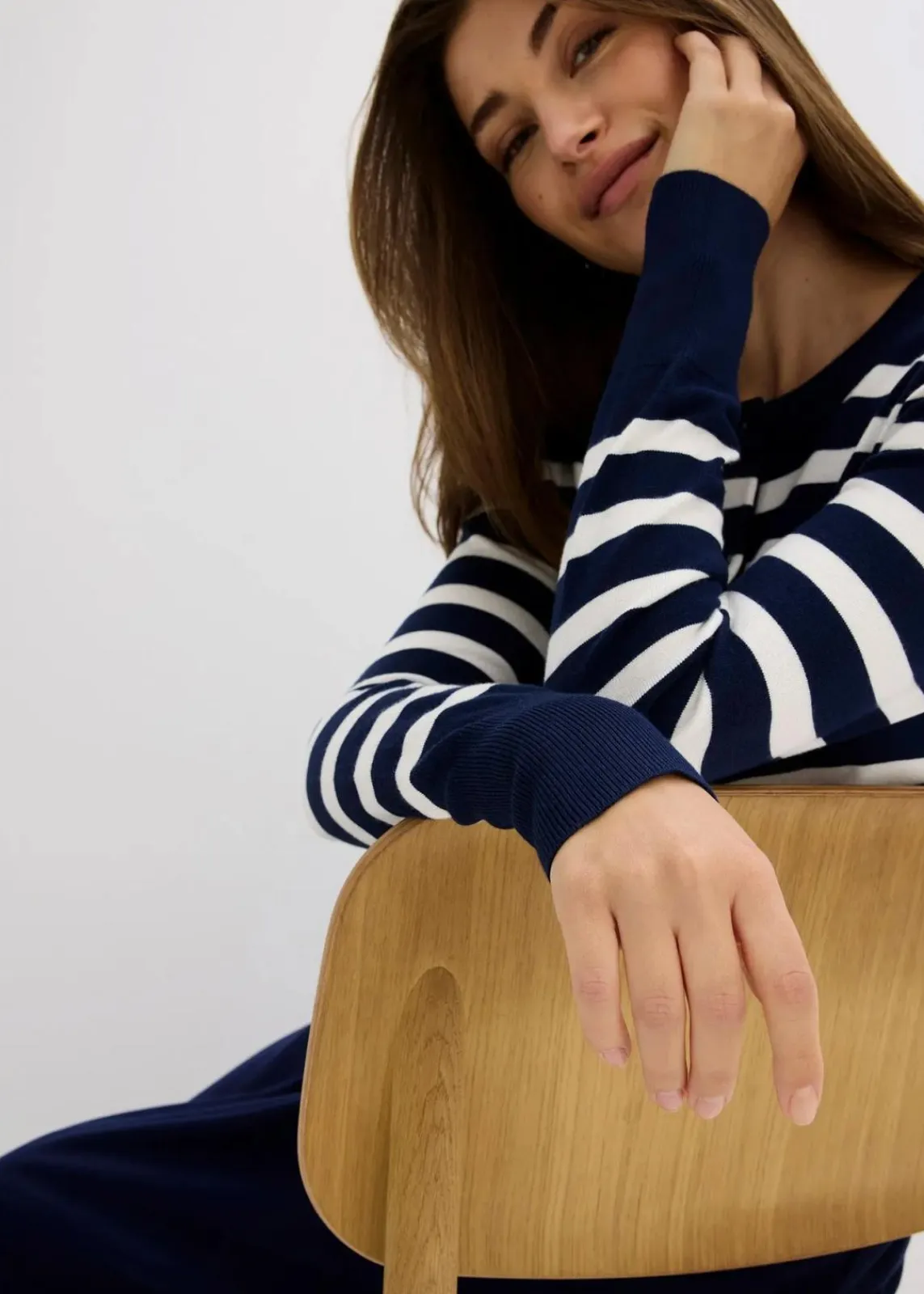bonprix Bekleidung·Umstandsmode|Pullover & Strickjacken^Feinstrick-Cardigan mit Streifen dunkelblau/wollweiß gestreift