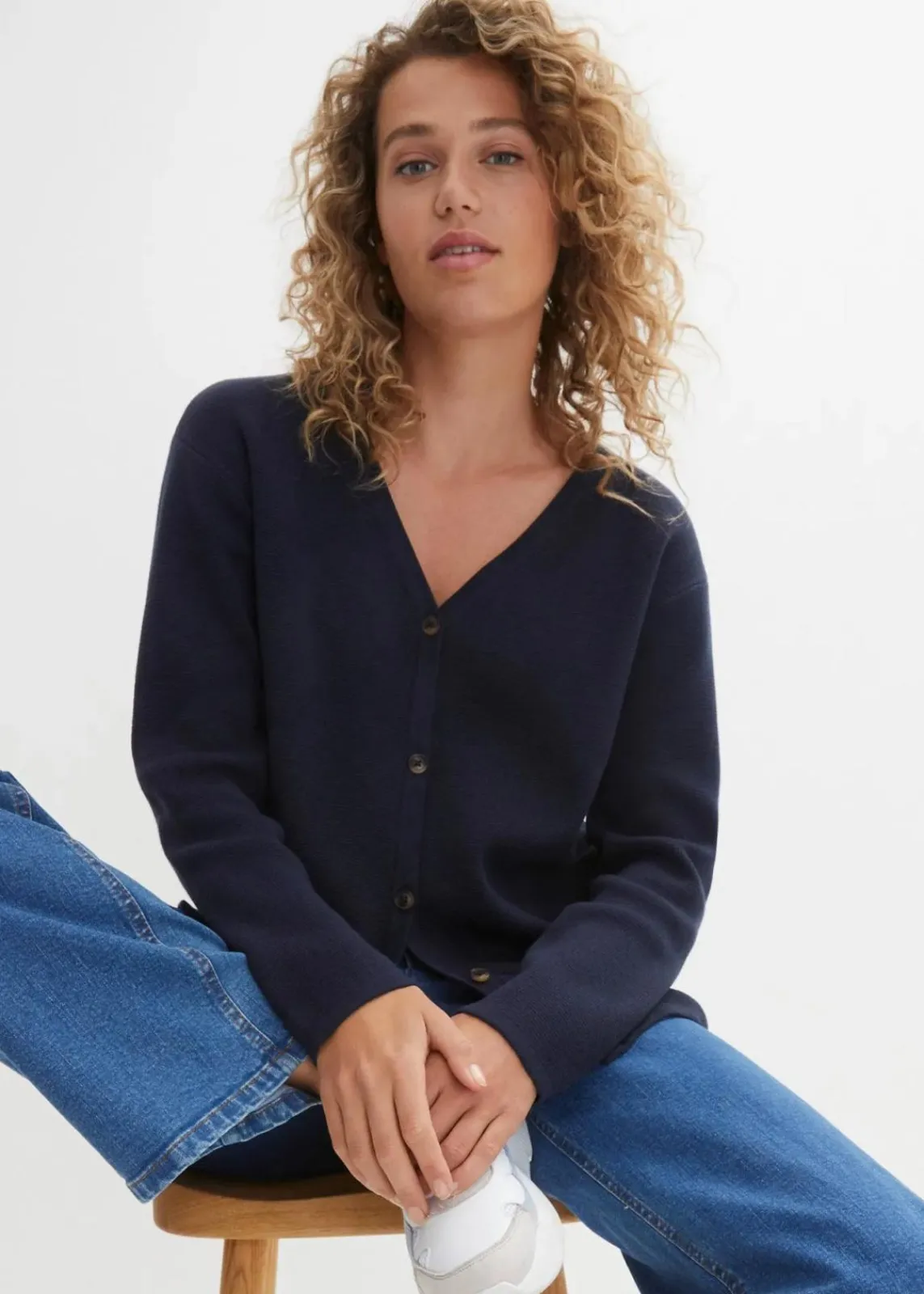 bonprix Bekleidung·Röcke|Bekleidung·Jeans^Feinstrickjacke dunkelblau