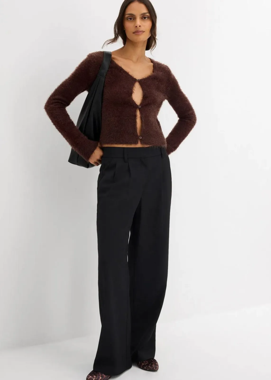bonprix Bekleidung·Umstandsmode|Strickmode^Feinstrickjacke aus Federgarn dunkelbraun