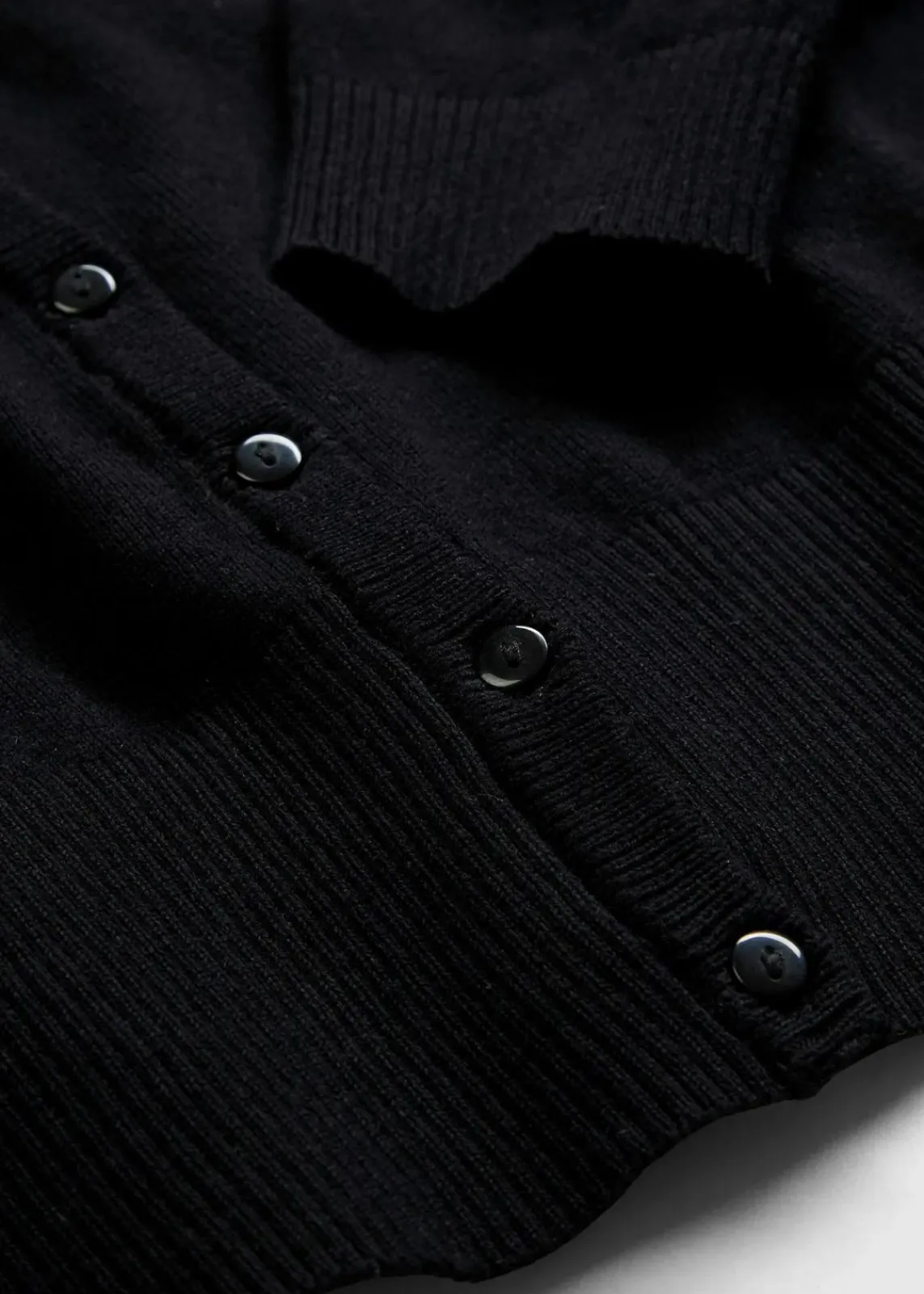 bonprix Strickmode|Pullover & Strickjacken^Feinstrickjacke mit Knopfleiste schwarz