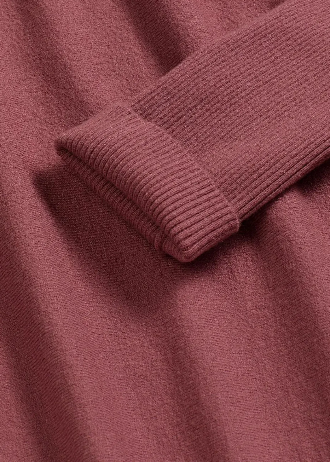bonprix Bekleidung·Umstandsmode|Bekleidung·Jeans^Feinstrickpullover aus feinem Viskose-Mix softbeere
