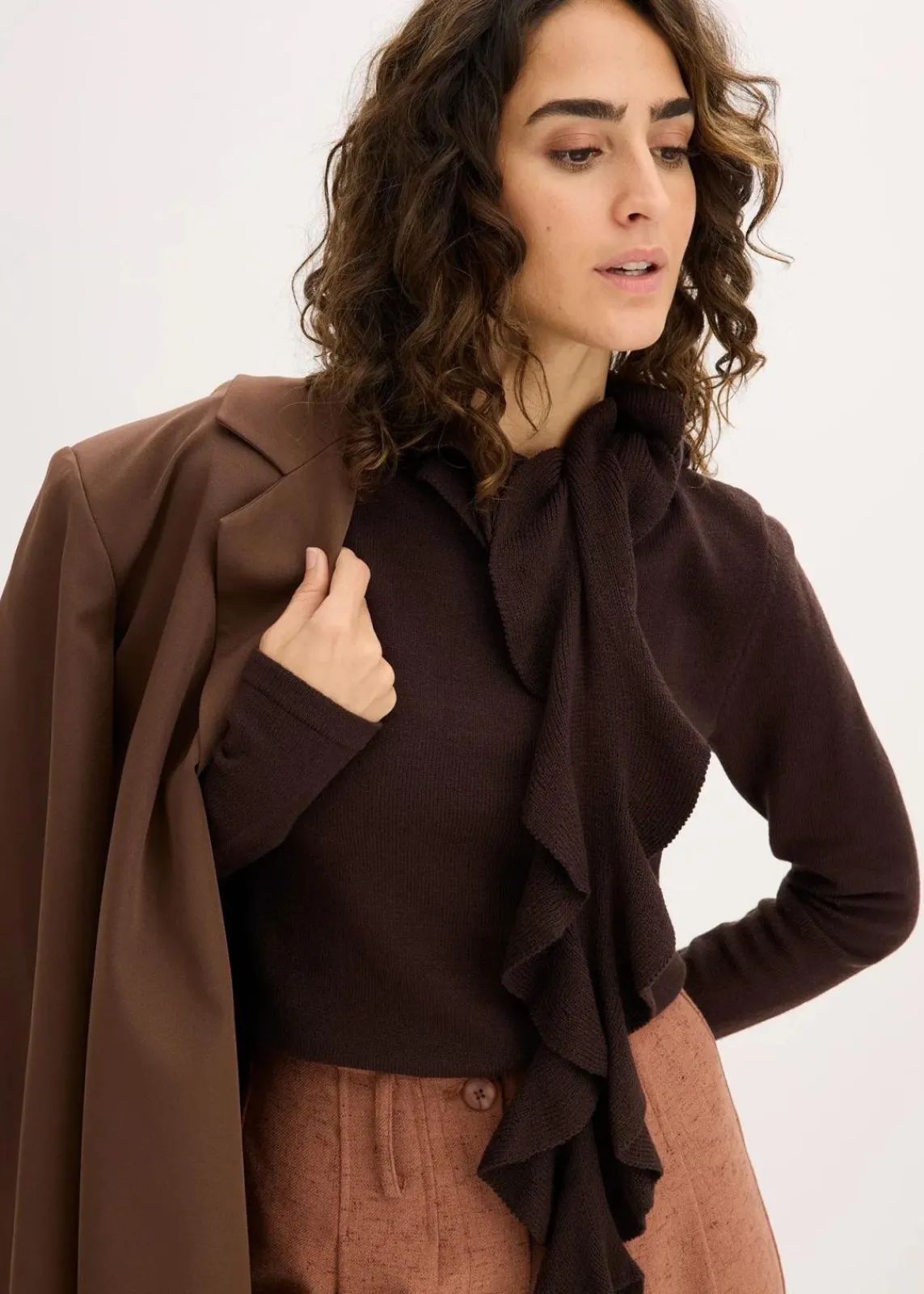 bonprix Bekleidung·Umstandsmode|Strickmode^Feinstrickpullover aus fließendem Viskose-Mix dunkelbraun