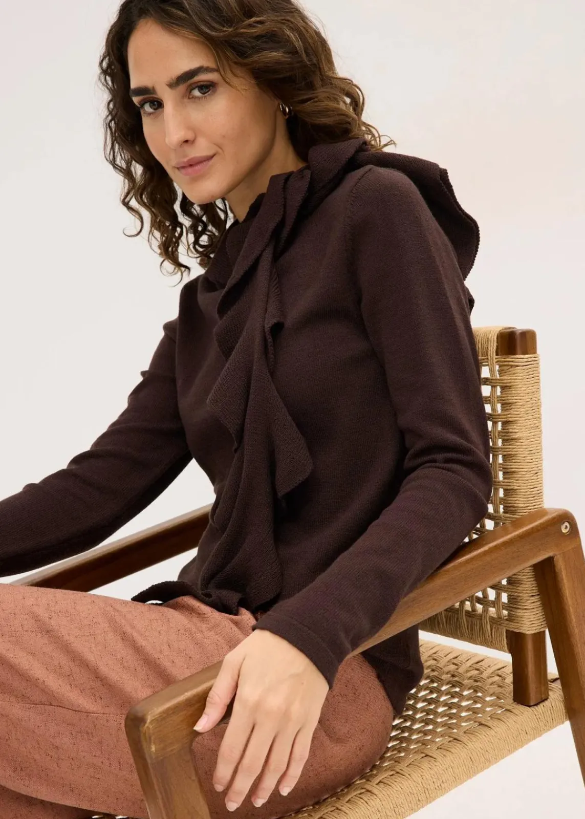 bonprix Bekleidung·Umstandsmode|Strickmode^Feinstrickpullover aus fließendem Viskose-Mix dunkelbraun