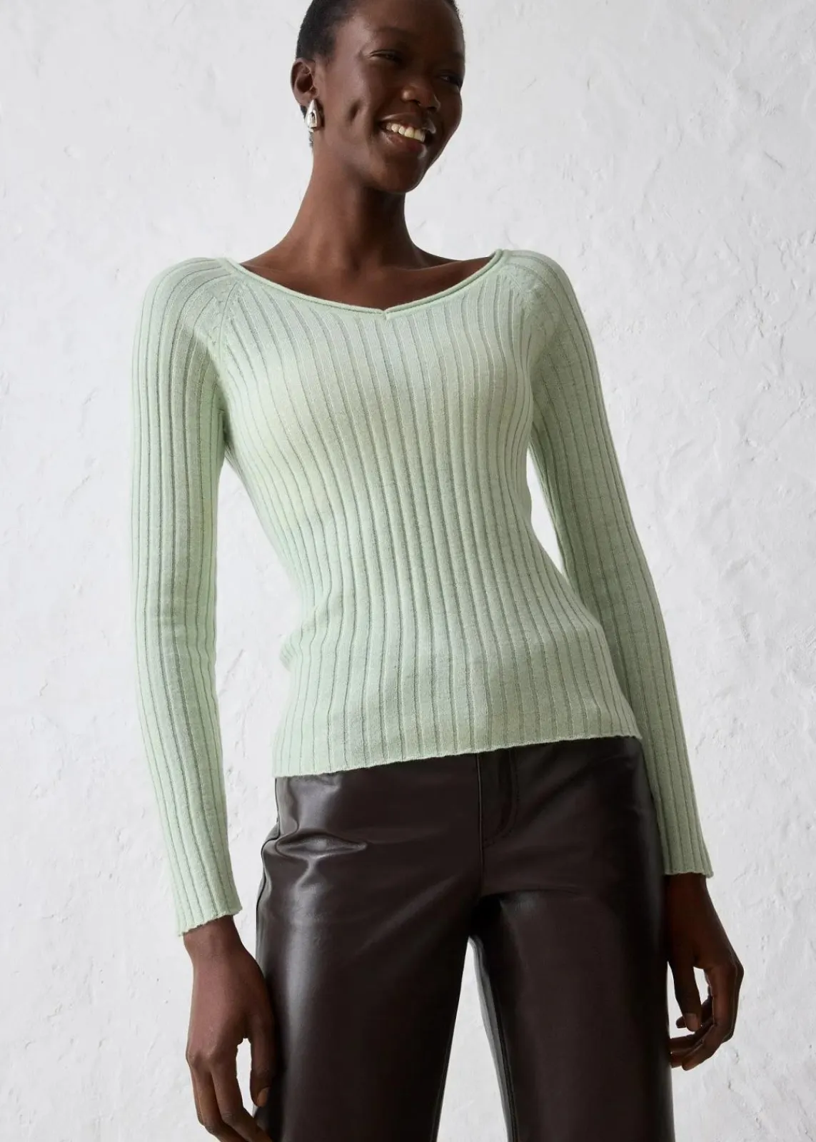bonprix Bekleidung·Umstandsmode|Bekleidung·Jeans^Feinstrickpullover aus Merinowolle softsalbei