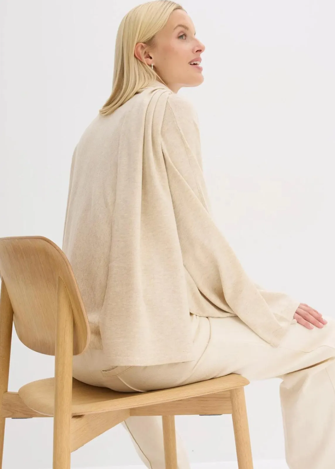 bonprix Pullover & Strickjacken|Strickmode^Feinstrickpullover aus softem Viskose-Mix kieselbeige meliert