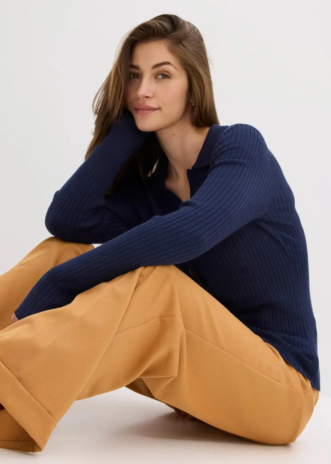 bonprix Pullover & Strickjacken|Bekleidung·Jeans^Feinstrickpullover aus softem Viskose-Mix dunkelblau
