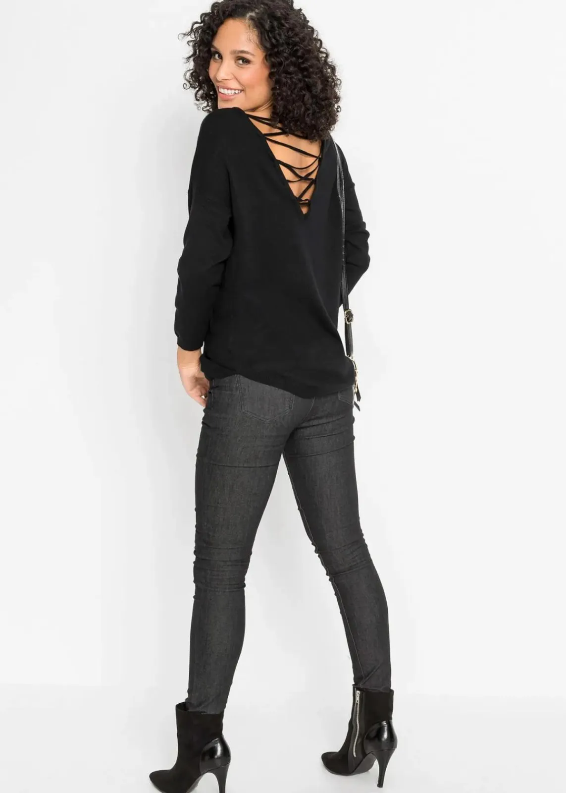 bonprix Bekleidung·Umstandsmode|Bekleidung·Jeans^Feinstrickpullover aus Viskose-Mix schwarz