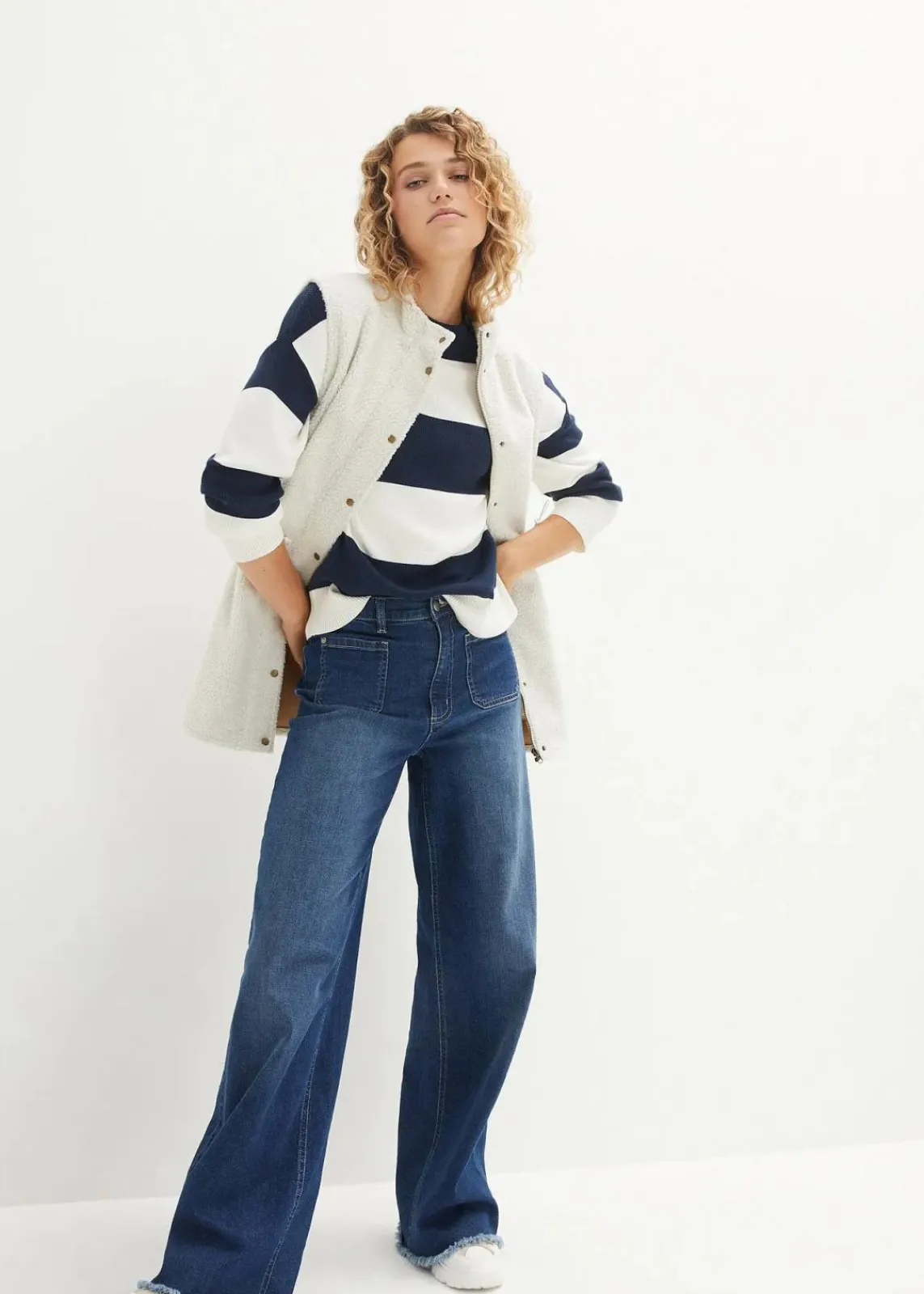 bonprix Pullover & Strickjacken|Bekleidung·Jeans^Feinstrickpullover mit Blockstreifen dunkelblau/wollweiß gestreift