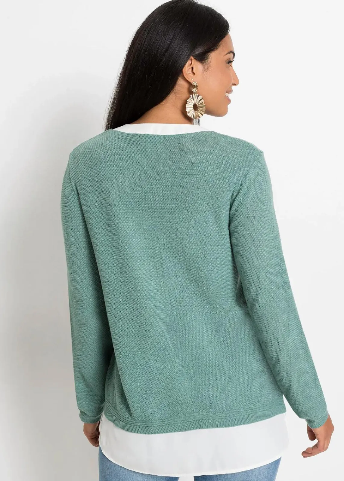 bonprix Pullover & Strickjacken|Bekleidung·Jeans^Feinstrickpullover mit Bluseneinsatz rauchsalbei