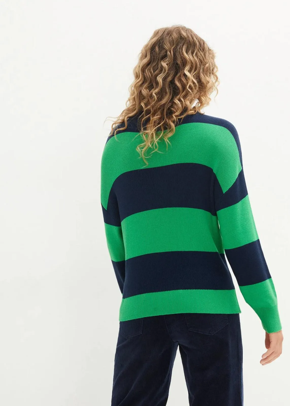 bonprix Pullover & Strickjacken|Bekleidung·Jeans^Feinstrickpullover mit Blockstreifen grasgrün/dunkelblau gestreift